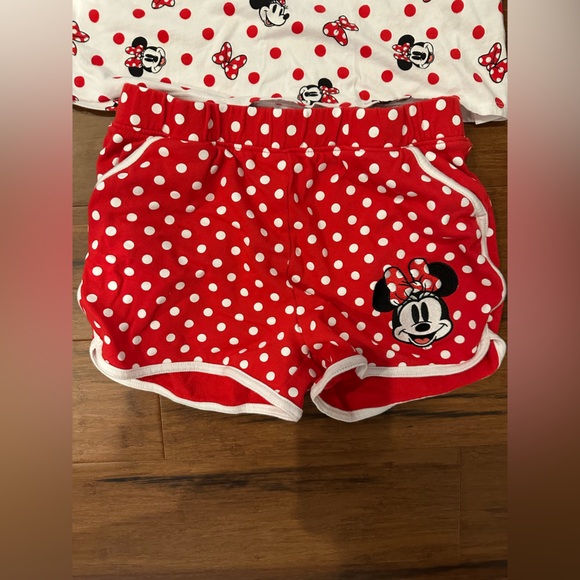 Bundle Girls Size 11/12 shorts and top sets- perfect for park wear Disney H&M - Picture 9 of 10